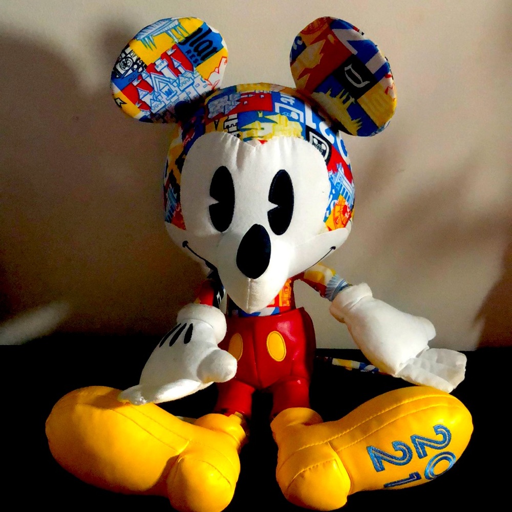 Great condition Mickey mousse